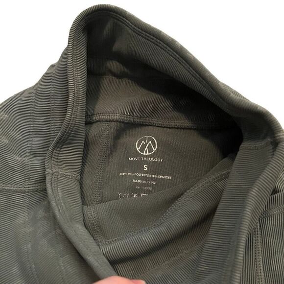 MOVE THEOLOGY Green Cheetah Print Drawstring Athletic Shorts Size S - Picture 4 of 7